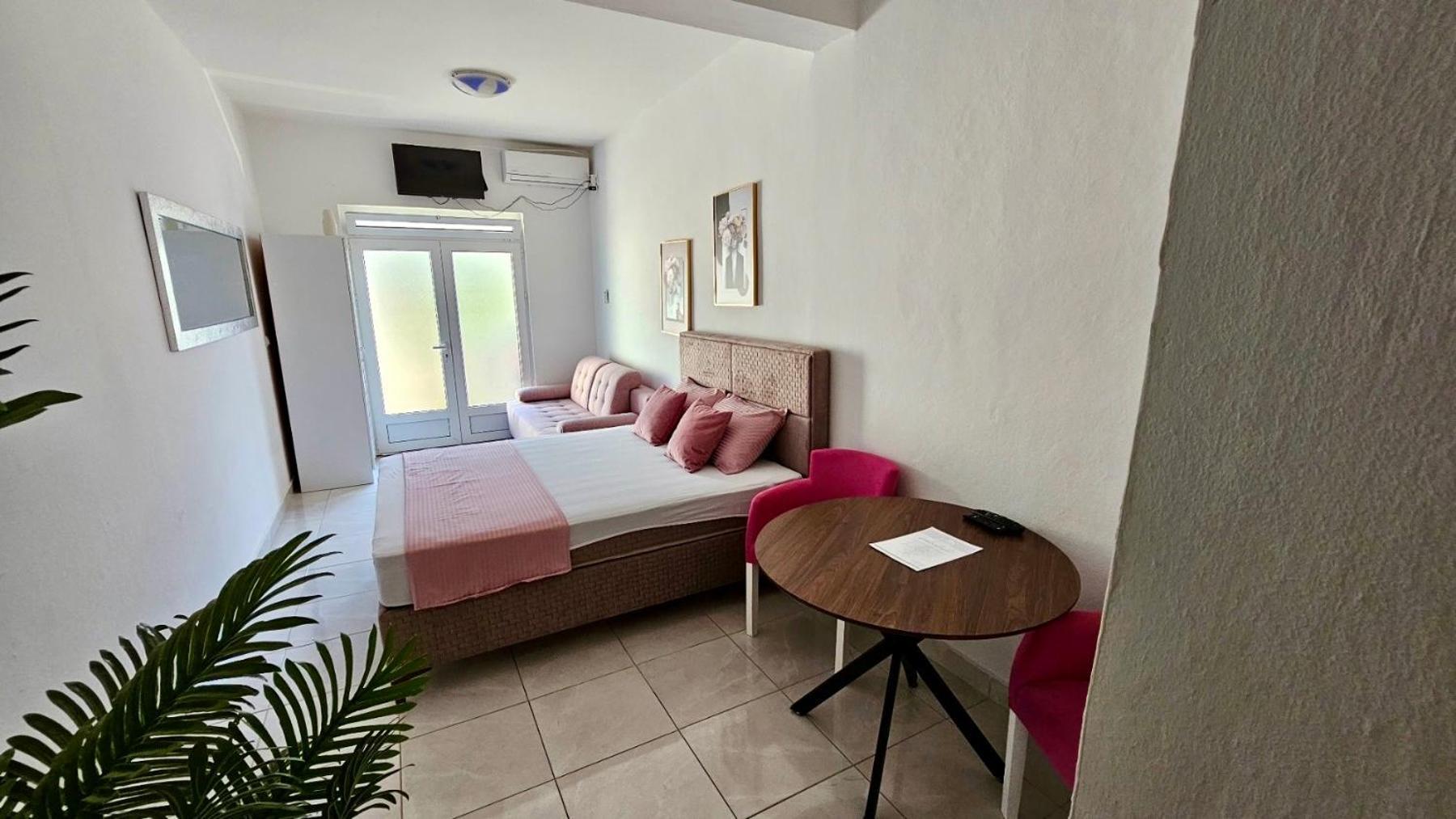 Banicevic Apartmani Ðenovići 외부 사진